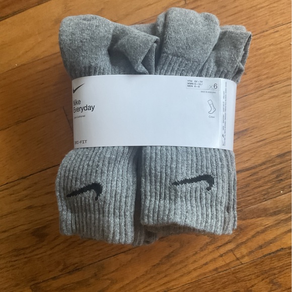 Nike Men's Athletic Gray Crew Socks - Picture 1 of 3